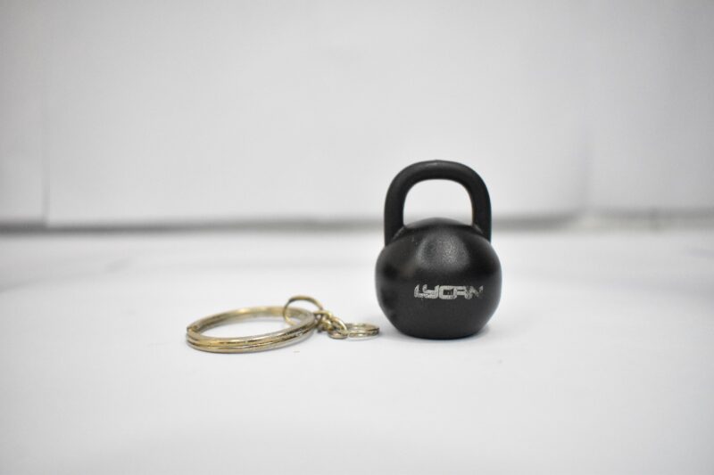 LLAVERO DE PLASTICO DE KETTLEBELL - Image 5